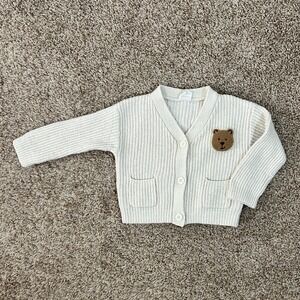 Baby Gap I Brannan Bear Ribbed Knit Cardigan Sweater I Cream I Size 6-12 Months